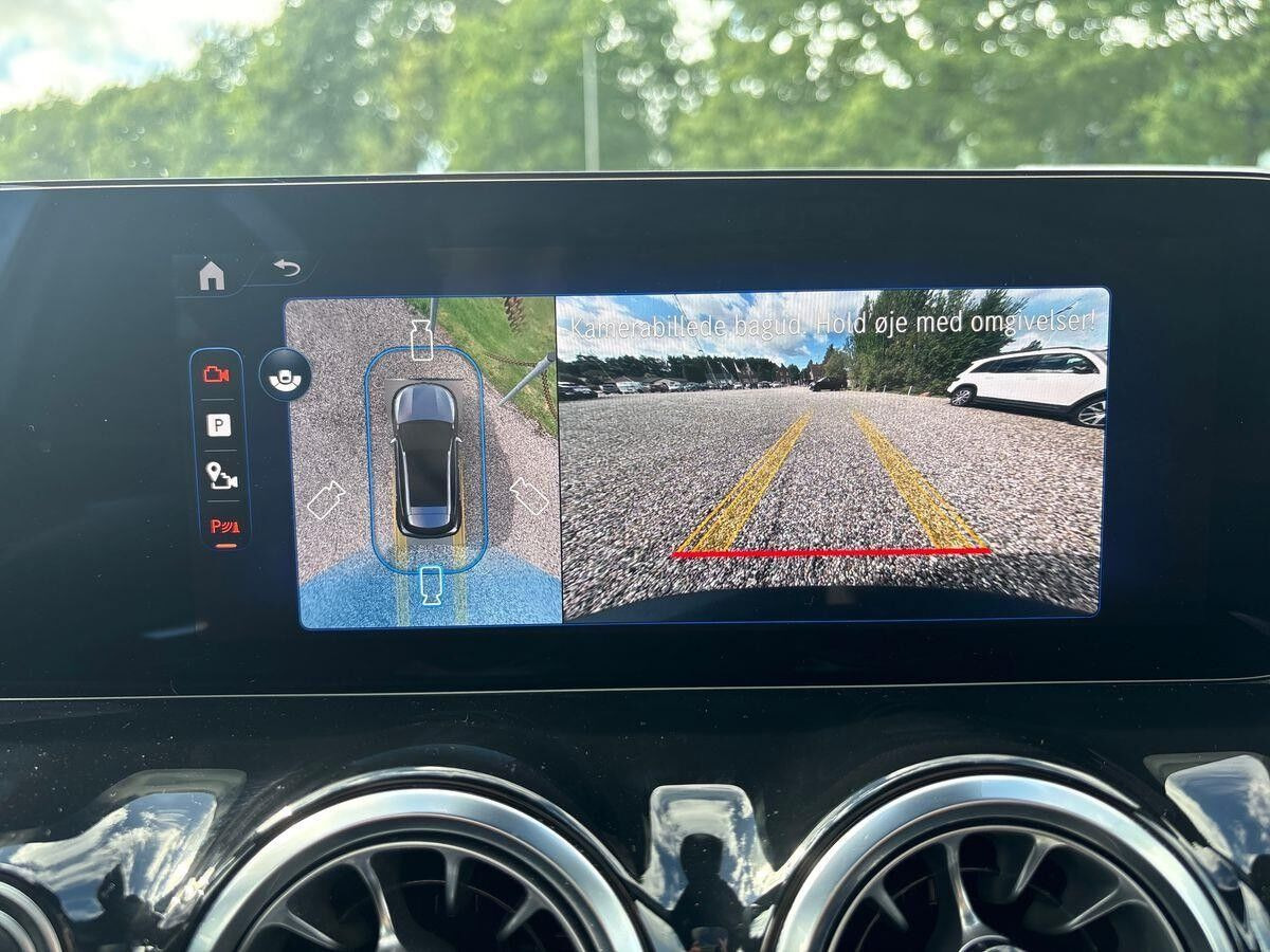Hvid Mercedes EQA250+ fra 2025