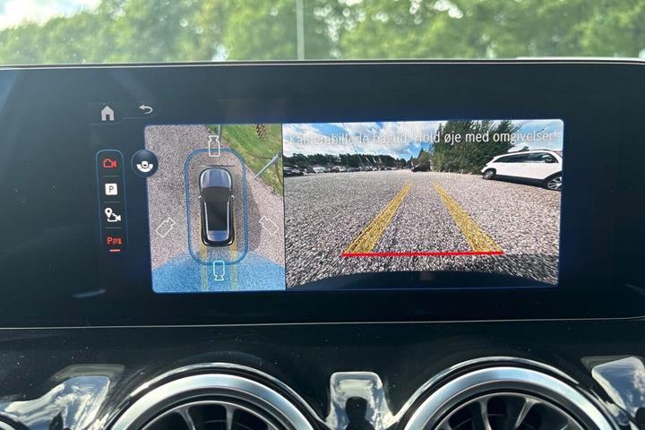 Hvid Mercedes EQA250+ fra 2025