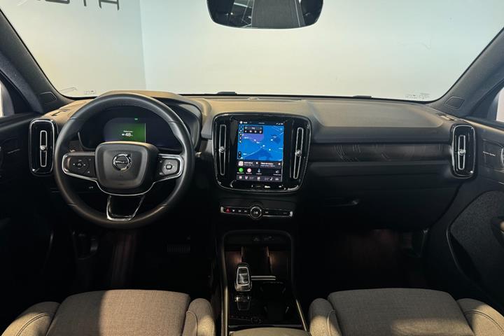 Grøn Volvo C40 fra 2023