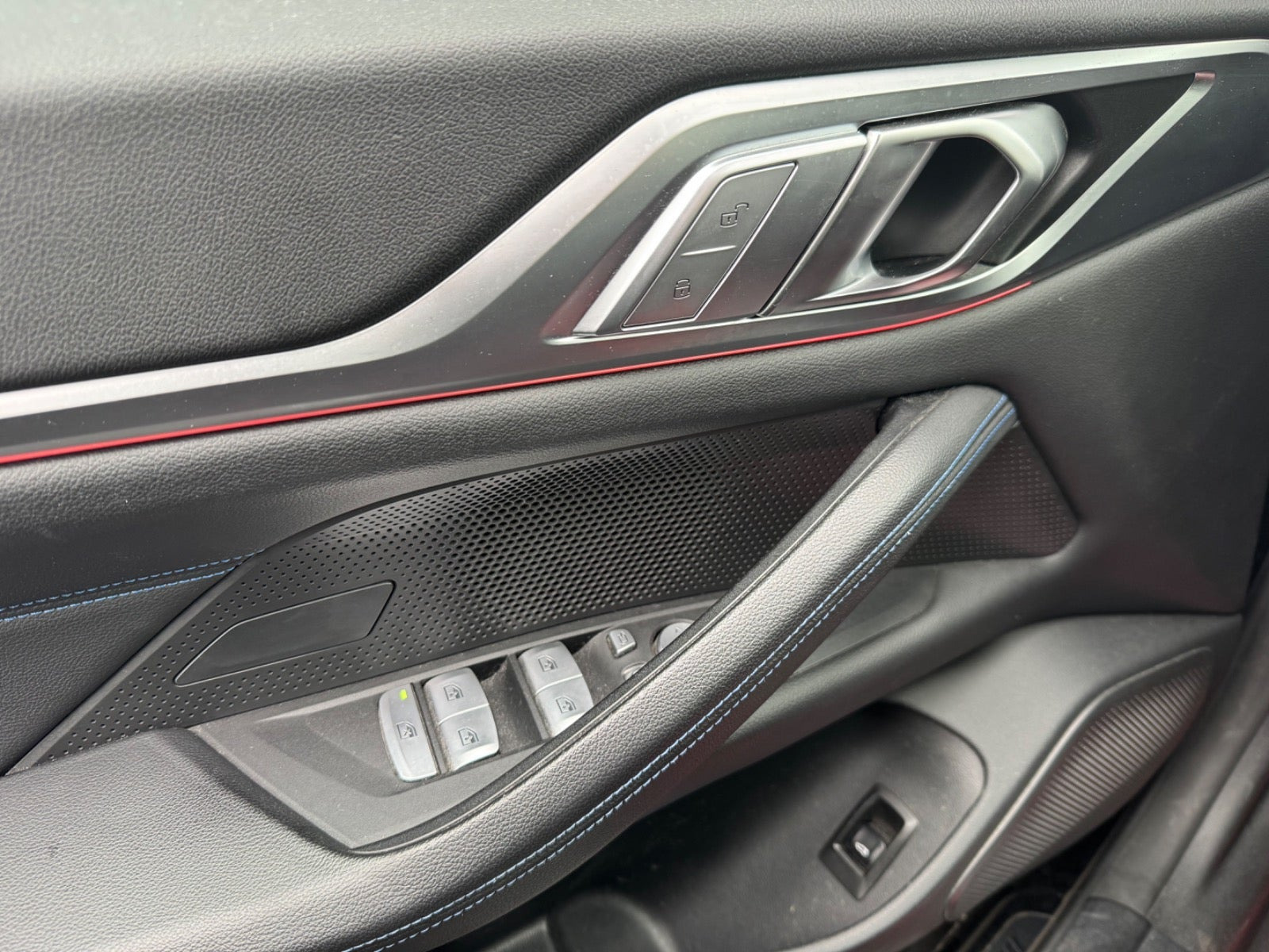 Sort BMW i4 fra 2022