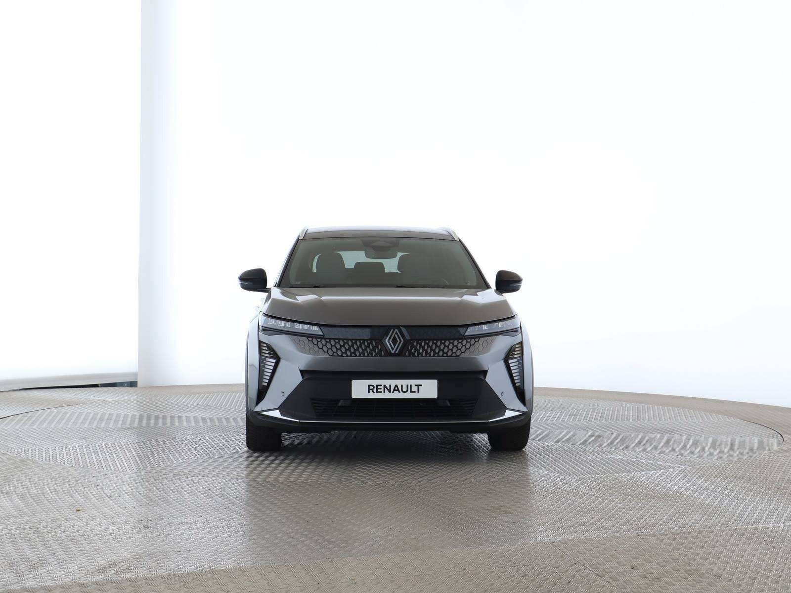 Grå Renault Scenic E-Tech fra 2025