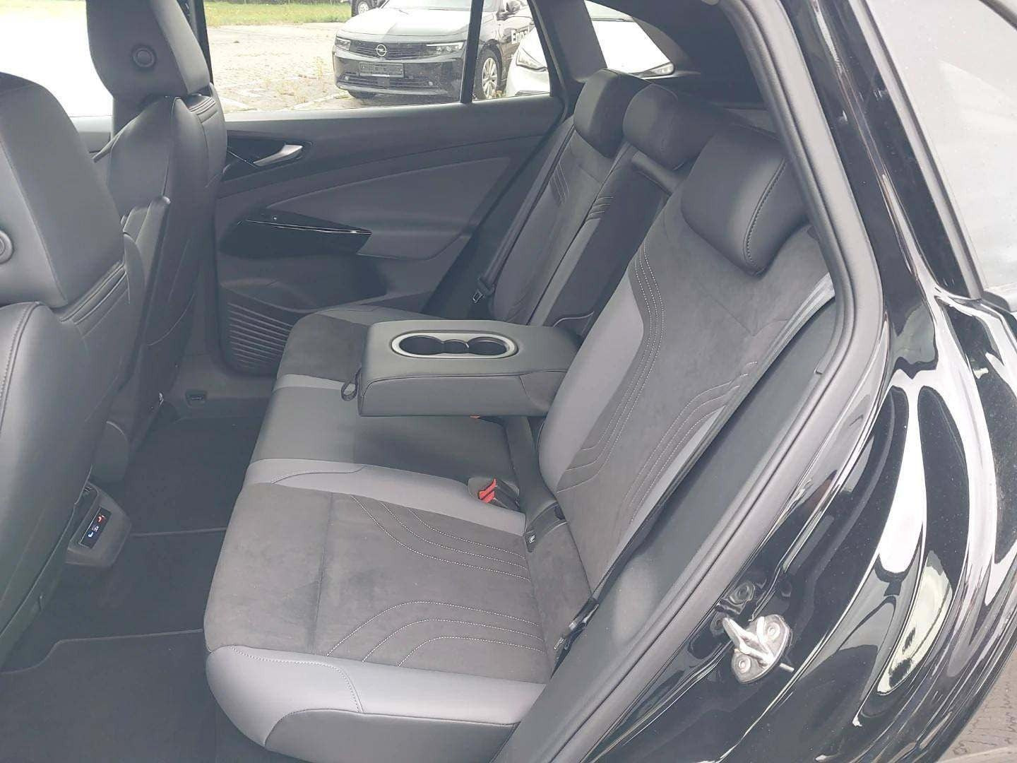 Sort VW ID.4 fra 2024