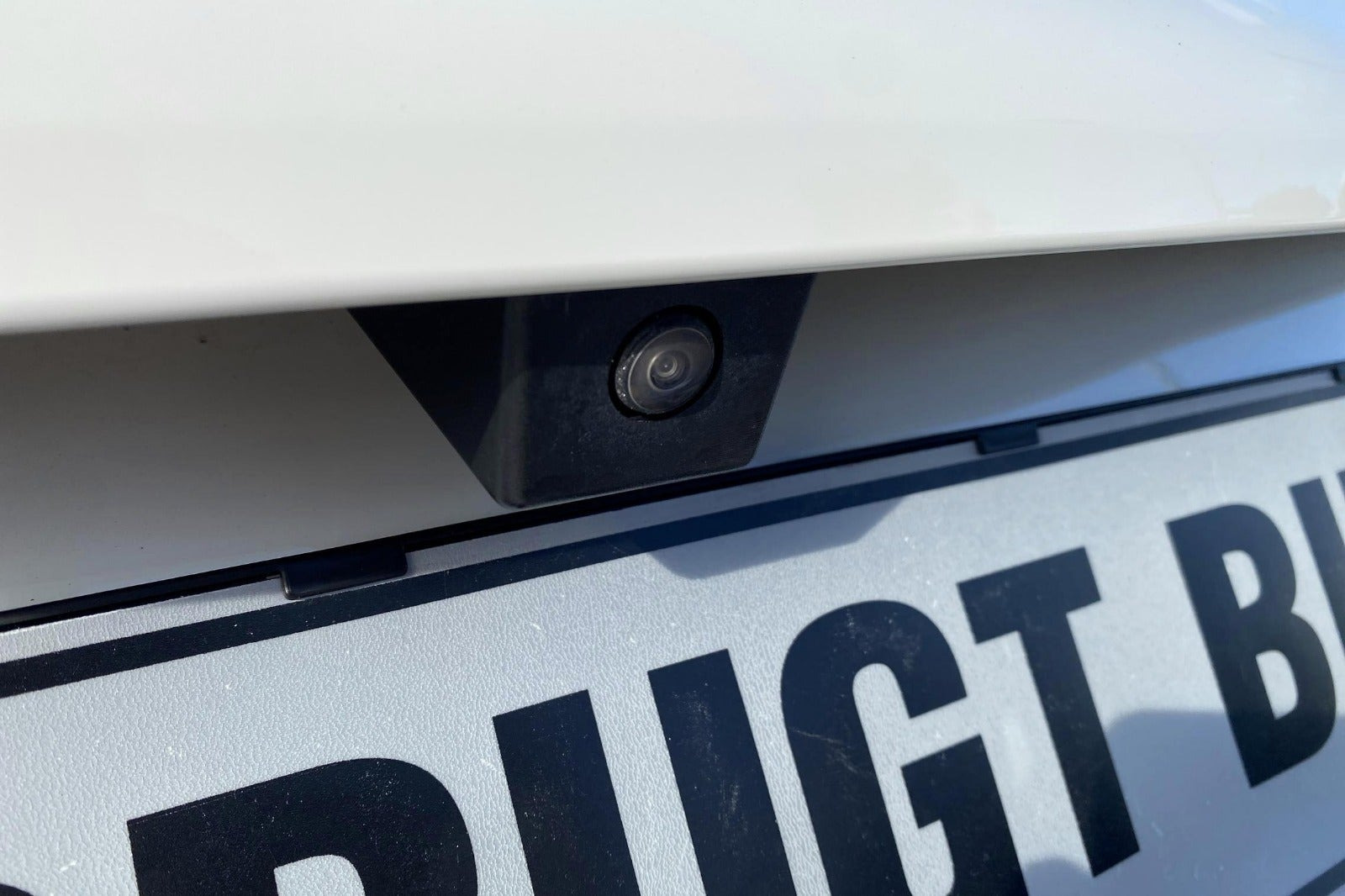 Hvid Fiat 500e fra 2023