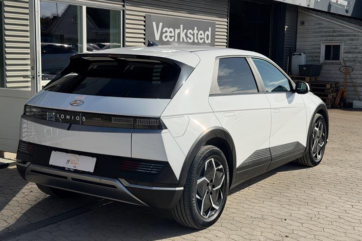 Hvid Hyundai Ioniq 5 fra 2023