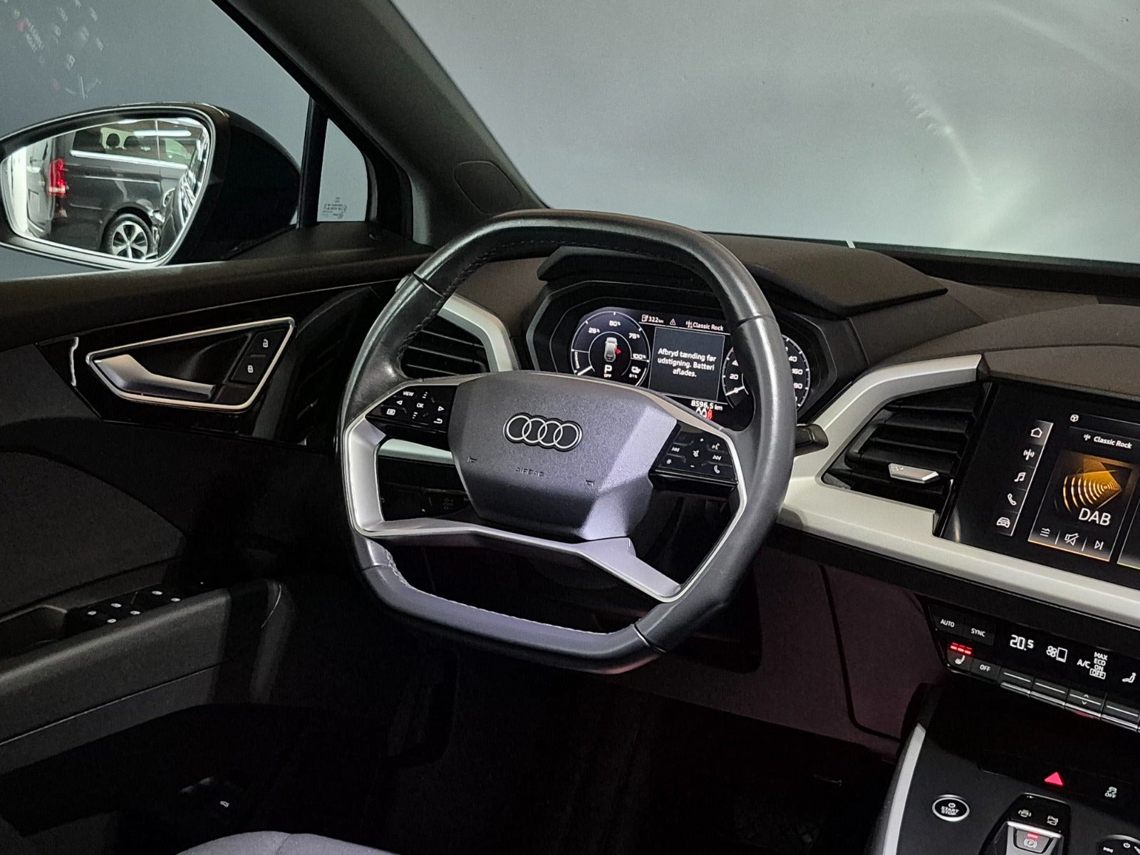 Sort Audi Q4 e-tron fra 2022