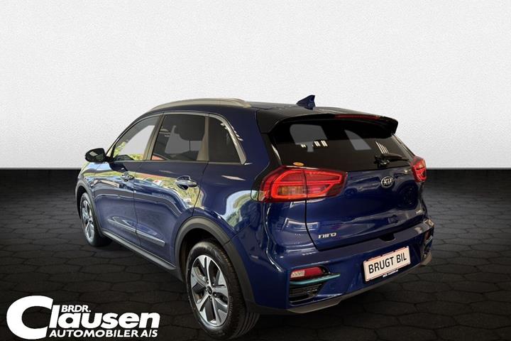 Blå Kia e-Niro fra 2021