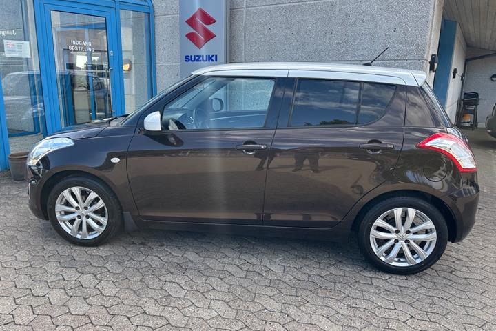 Brun Suzuki Swift fra 2014
