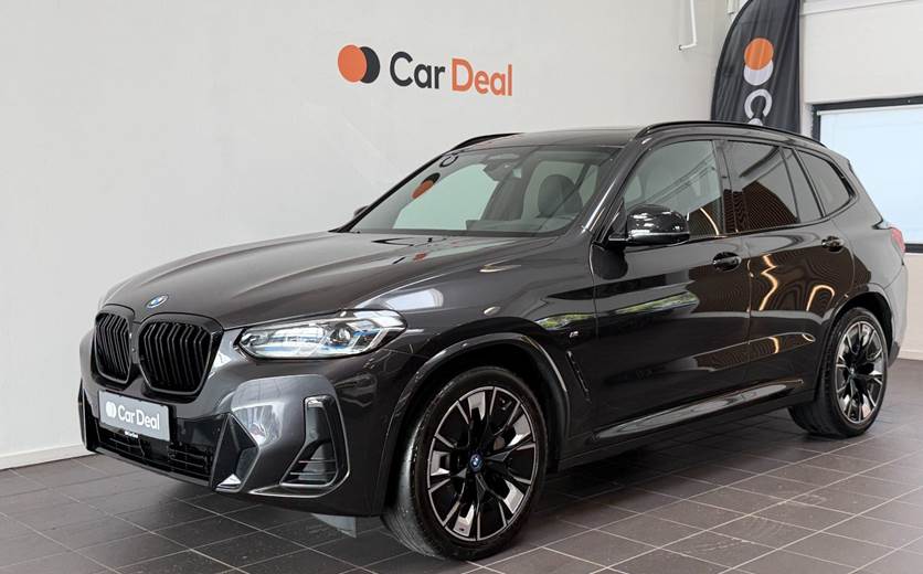 BMW iX3 Charged Plus M-Sport