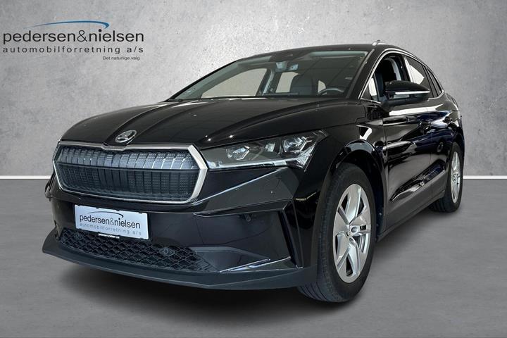 Sort Skoda Enyaq fra 2024