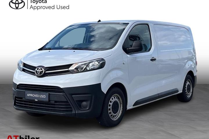 Hvid Toyota ProAce fra 2022