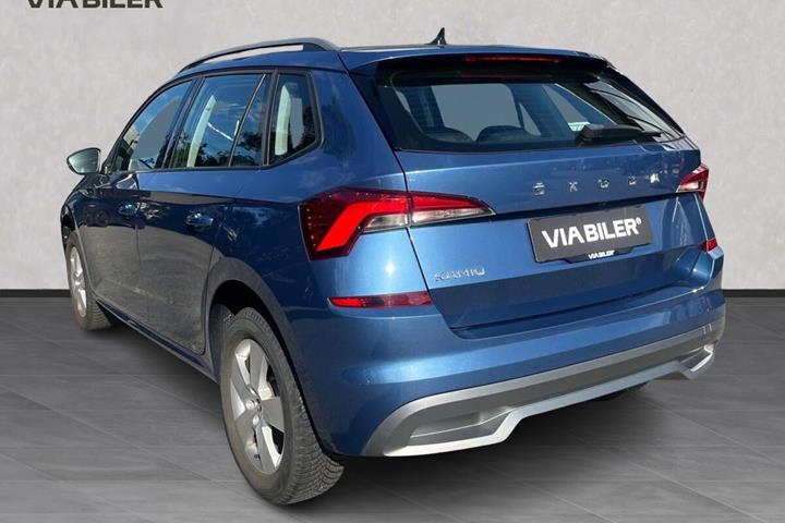 Blå Skoda Kamiq fra 2021