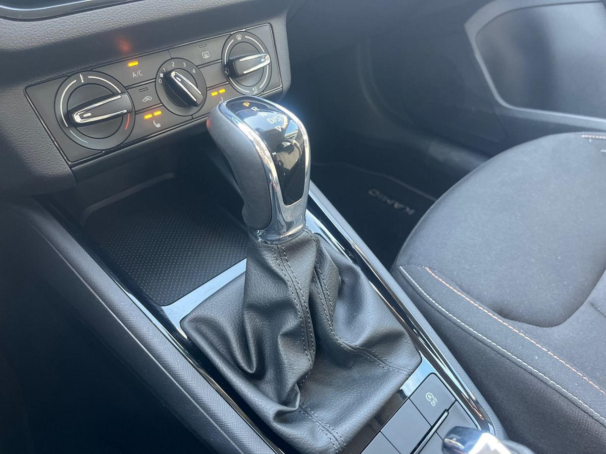 Blå Skoda Kamiq fra 2021