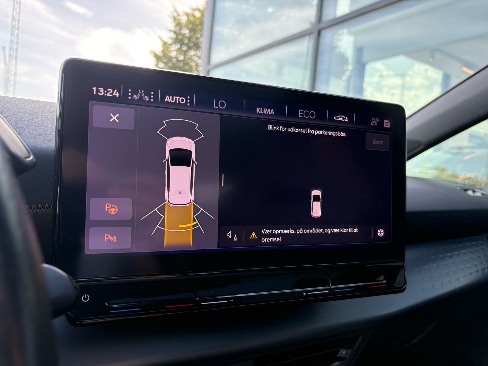 Blå Cupra Born fra 2022