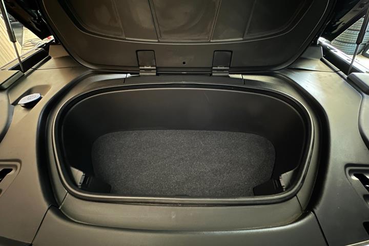 Sort Volvo XC40 fra 2021