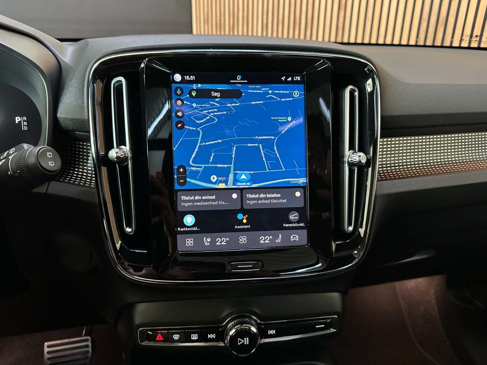 Sort Volvo XC40 fra 2021