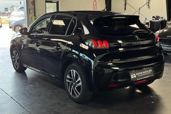 undefined Peugeot 208 fra 2021