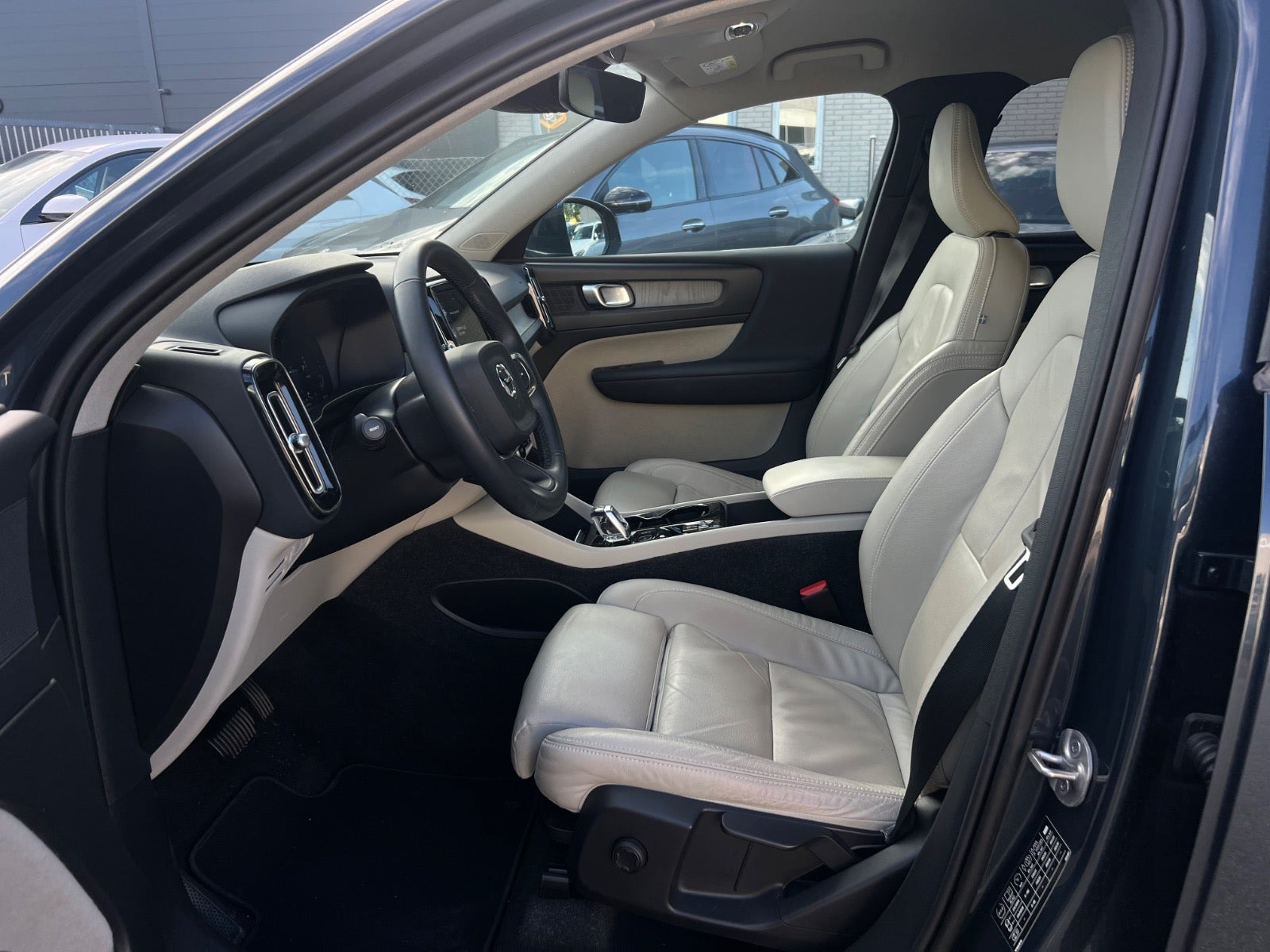 undefined Volvo XC40 fra 2022