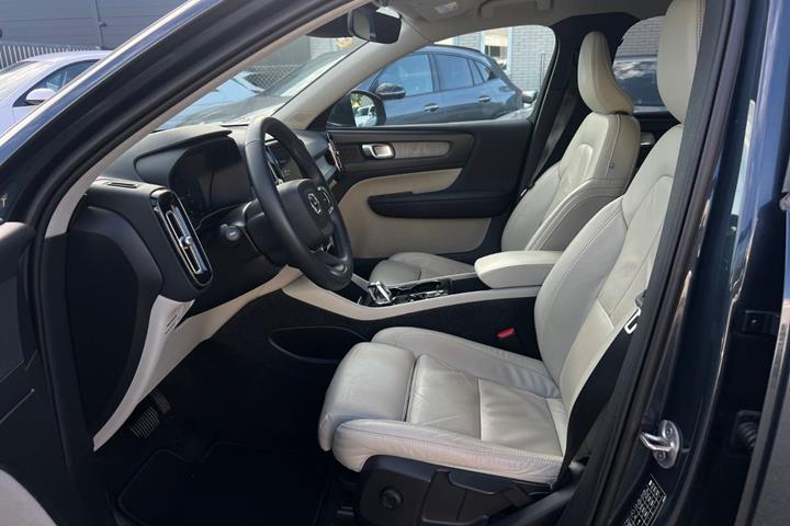 undefined Volvo XC40 fra 2022
