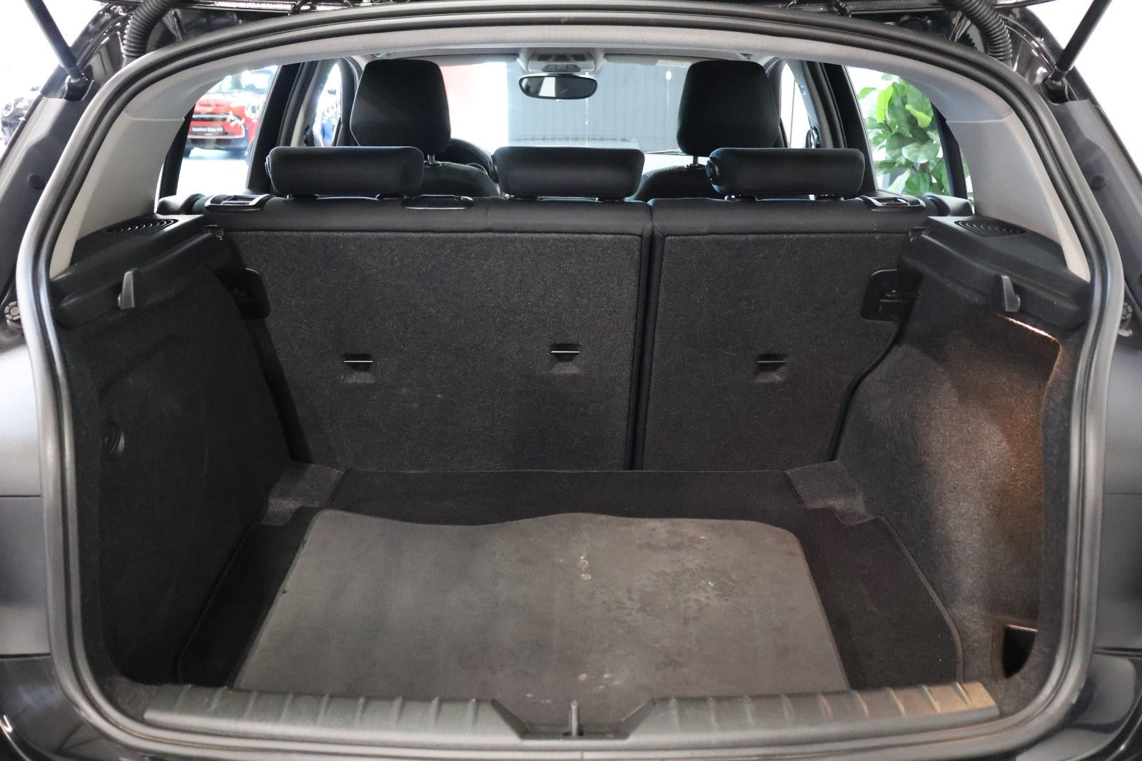 Sort BMW 118d fra 2018
