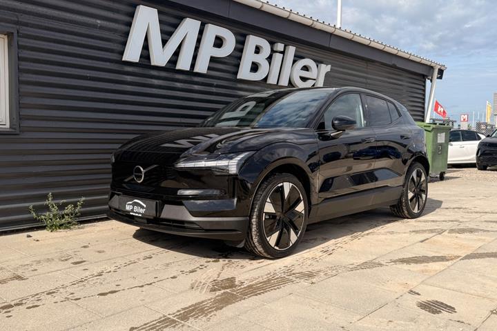Sort Volvo EX30 fra 2025