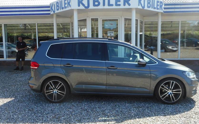 VW Touran 1,6 TDi 115 IQ.Drive DSG 7prs