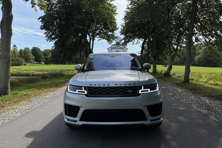 Sølv Land Rover Range Rover sport fra 2019