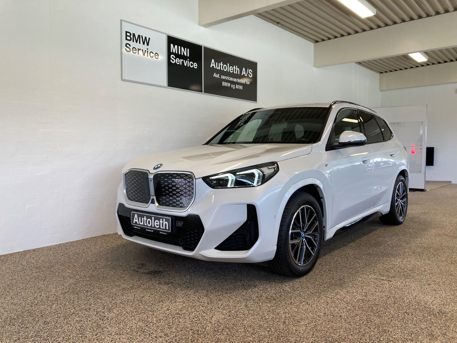 BMW iX1 xDrive30 M-Sport