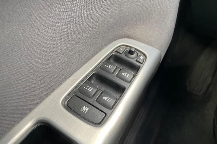Grå Volvo V50 fra 2007
