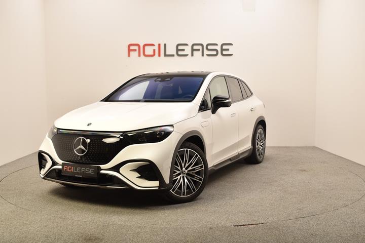 Hvid Mercedes EQE350 SUV fra 2023