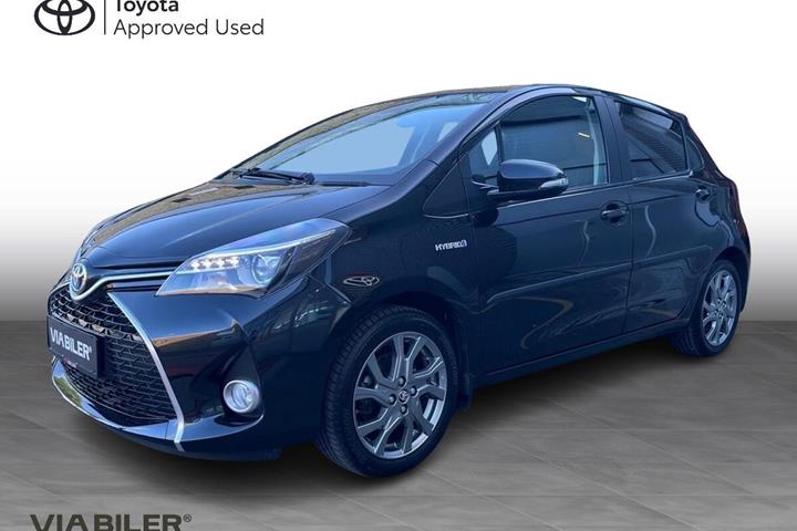 Sort Toyota Yaris fra 2016