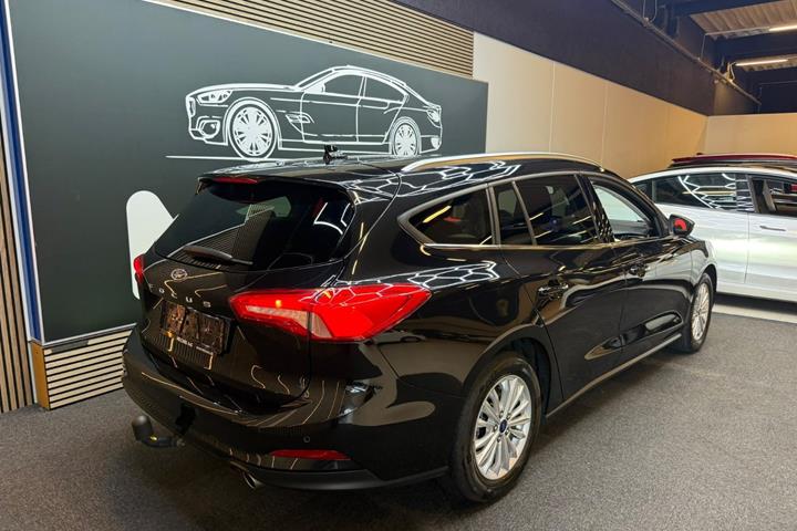 Sort Ford Focus fra 2021