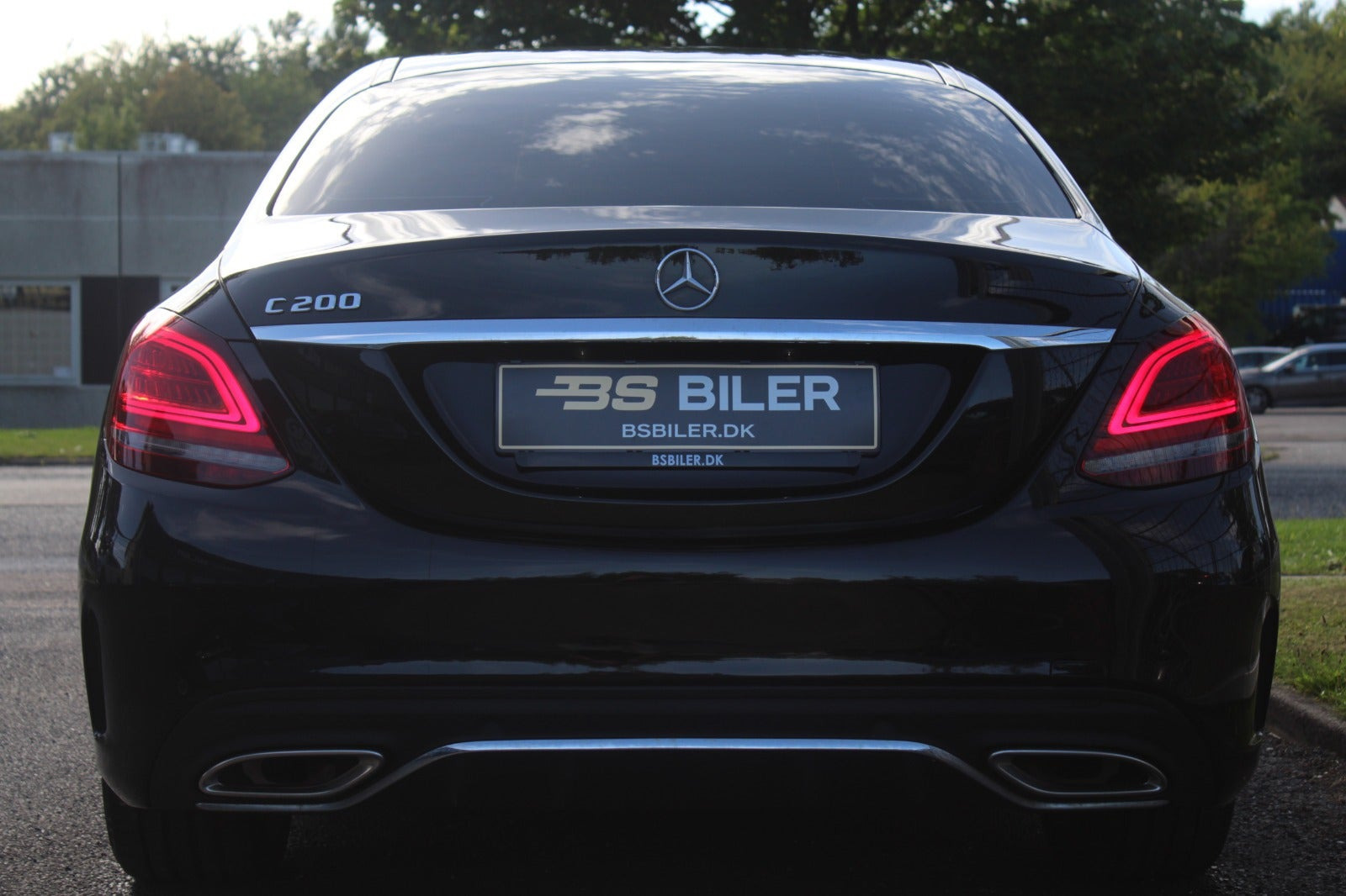 Sort Mercedes C200 fra 2018