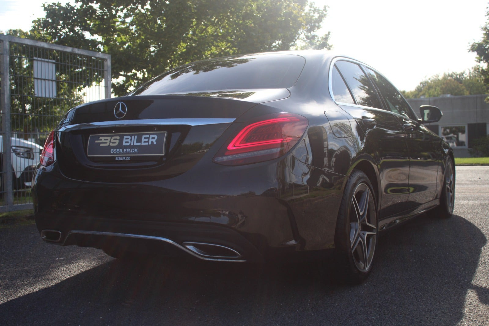 Sort Mercedes C200 fra 2018