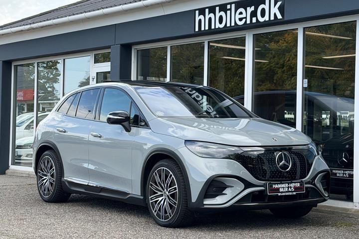 Grå Mercedes EQE350 SUV fra 2023