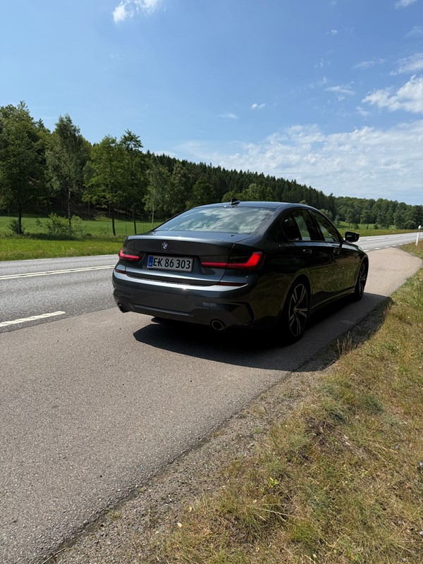 undefined BMW 330d fra 2019
