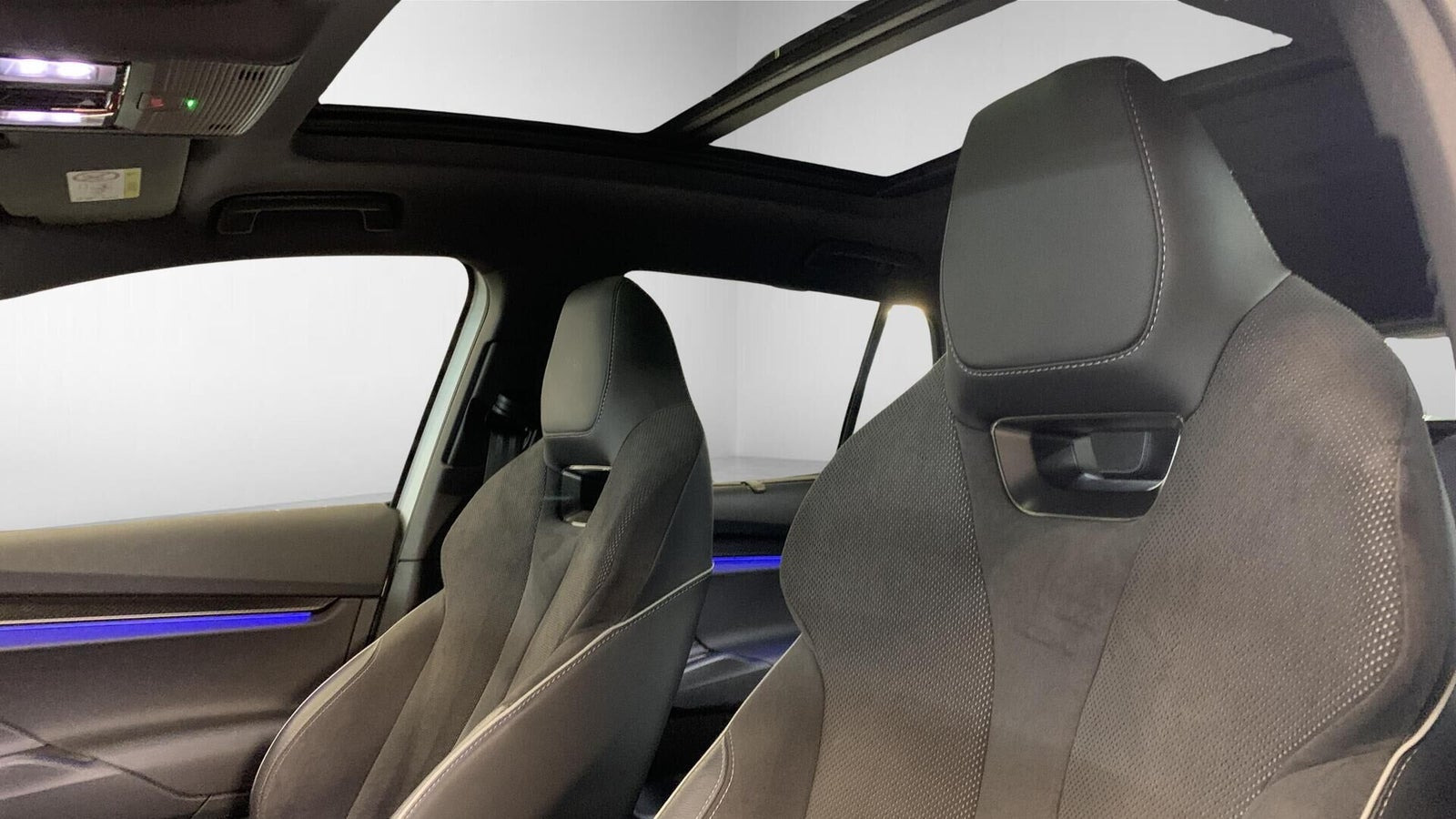 Sølv Skoda Enyaq fra 2023