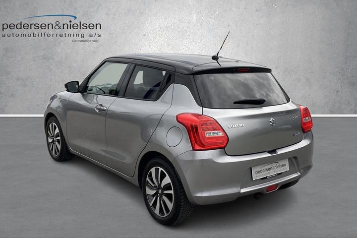 Sølv Suzuki Swift fra 2017