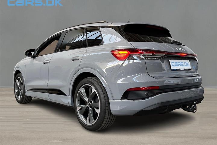 Grå Audi Q4 fra 2026