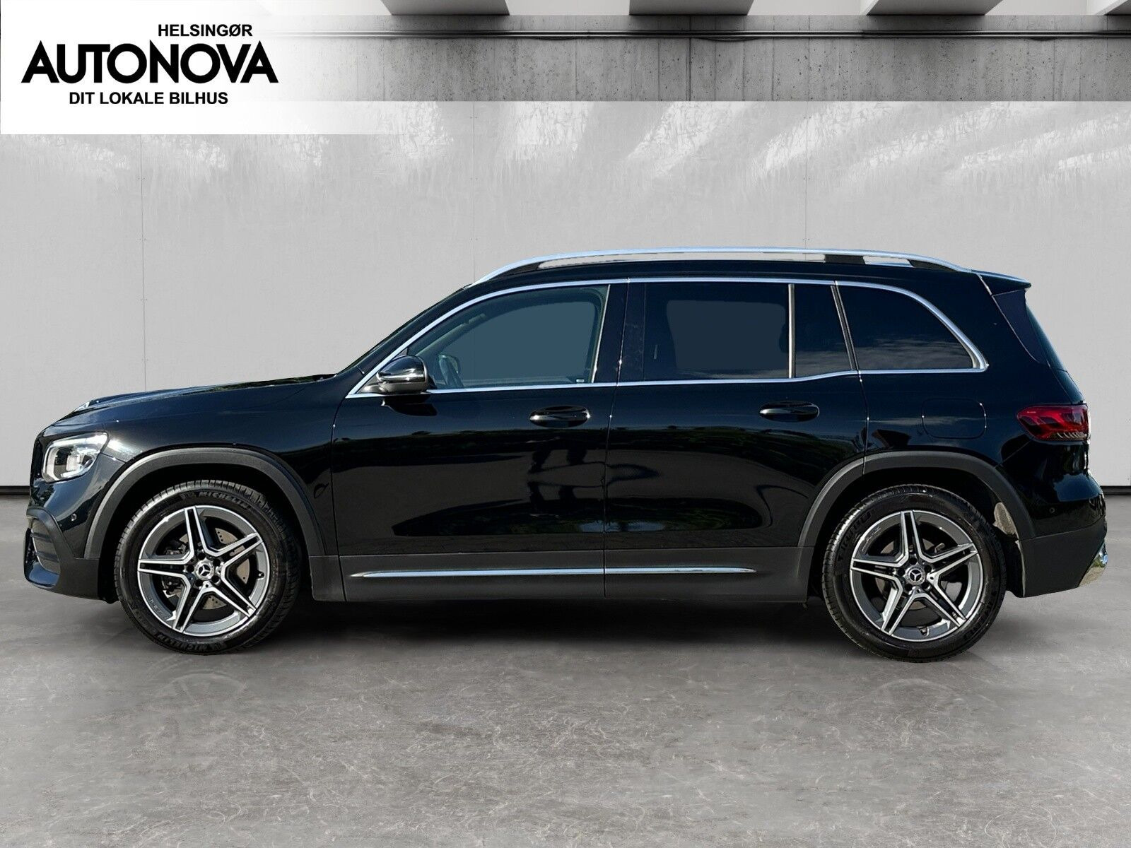 Sort Mercedes GLB200 d fra 2021
