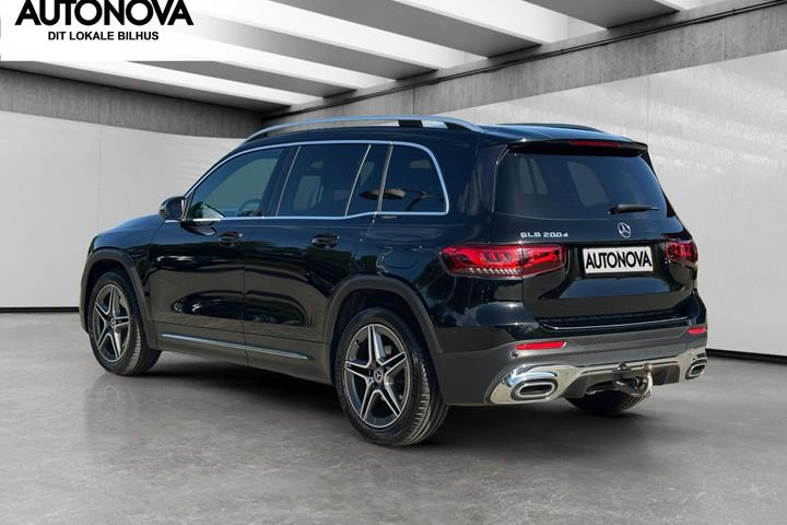 Sort Mercedes GLB200 d fra 2021