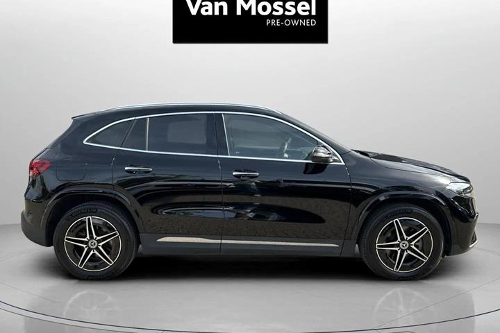 Sort Mercedes EQA250+ fra 2024