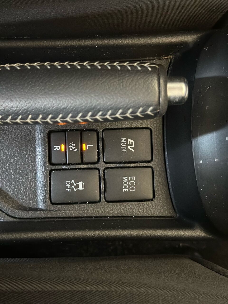 Hvid Toyota Yaris fra 2016