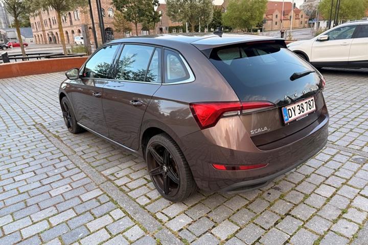 undefined Skoda Scala fra 2021