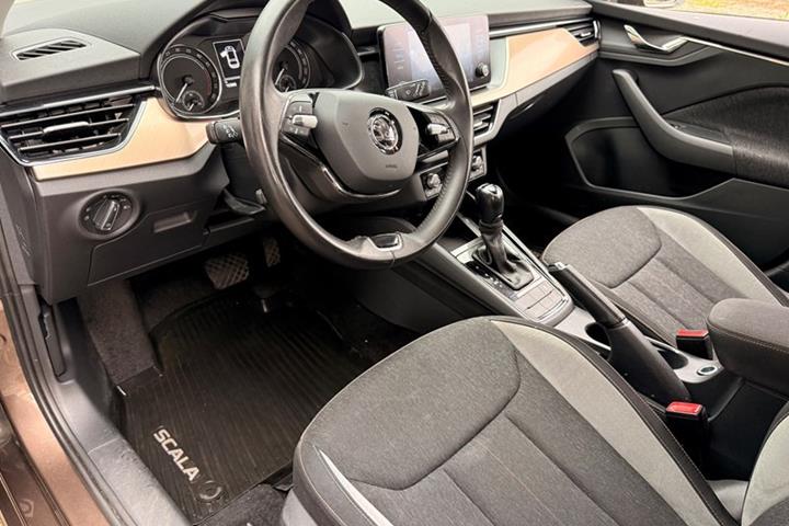 undefined Skoda Scala fra 2021