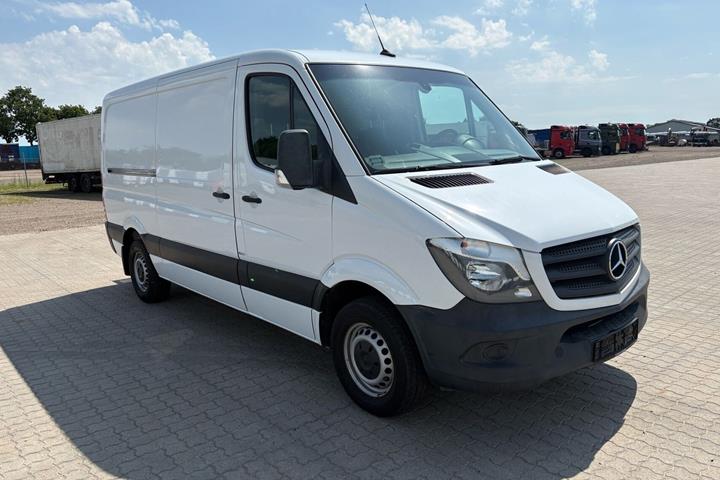 Hvid Mercedes Sprinter 216 fra 2018