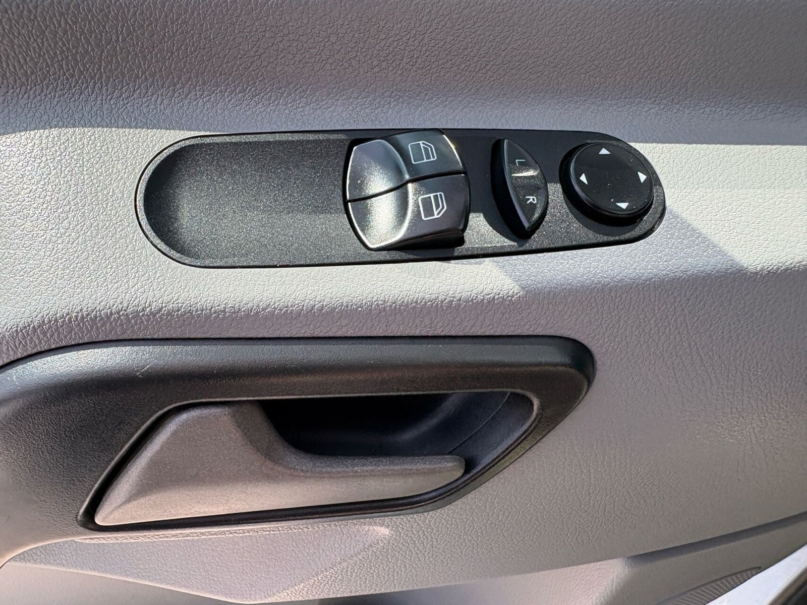 Hvid Mercedes Sprinter 216 fra 2018