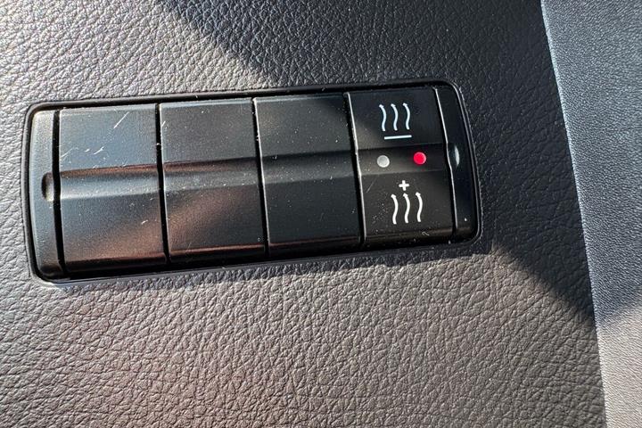 Hvid Mercedes Sprinter 216 fra 2018