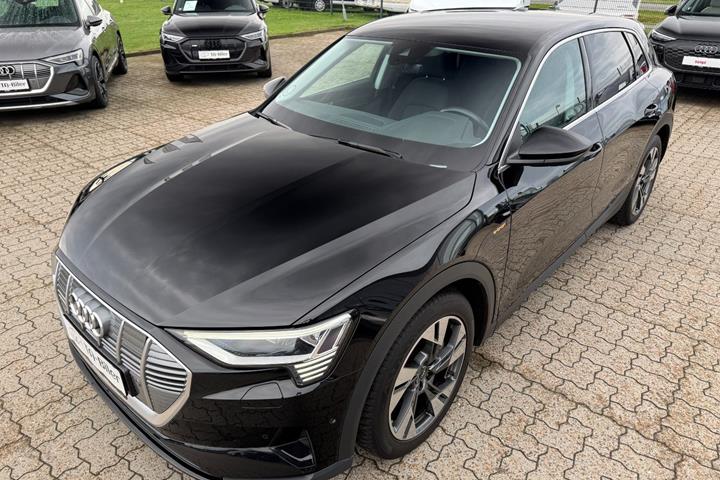 Sort Audi e-tron fra 2022