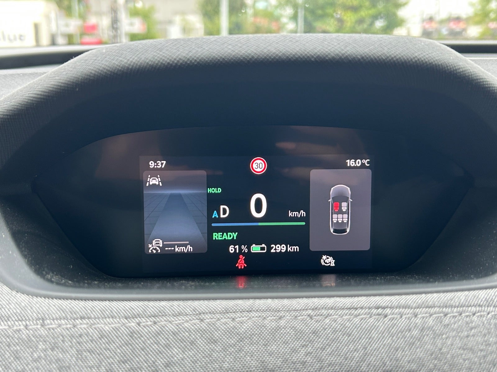 Blå Skoda Enyaq fra 2024