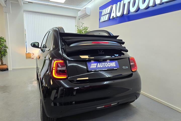 Sort Fiat 500e fra 2023
